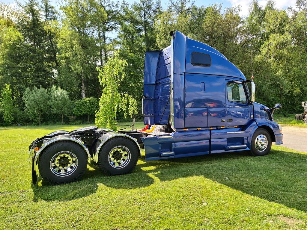 Volvo Vnl 670